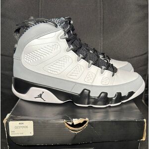 🔹SOLD🔹 Jordan Baron 9s